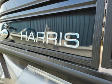 2024 Harris Sunliner 210