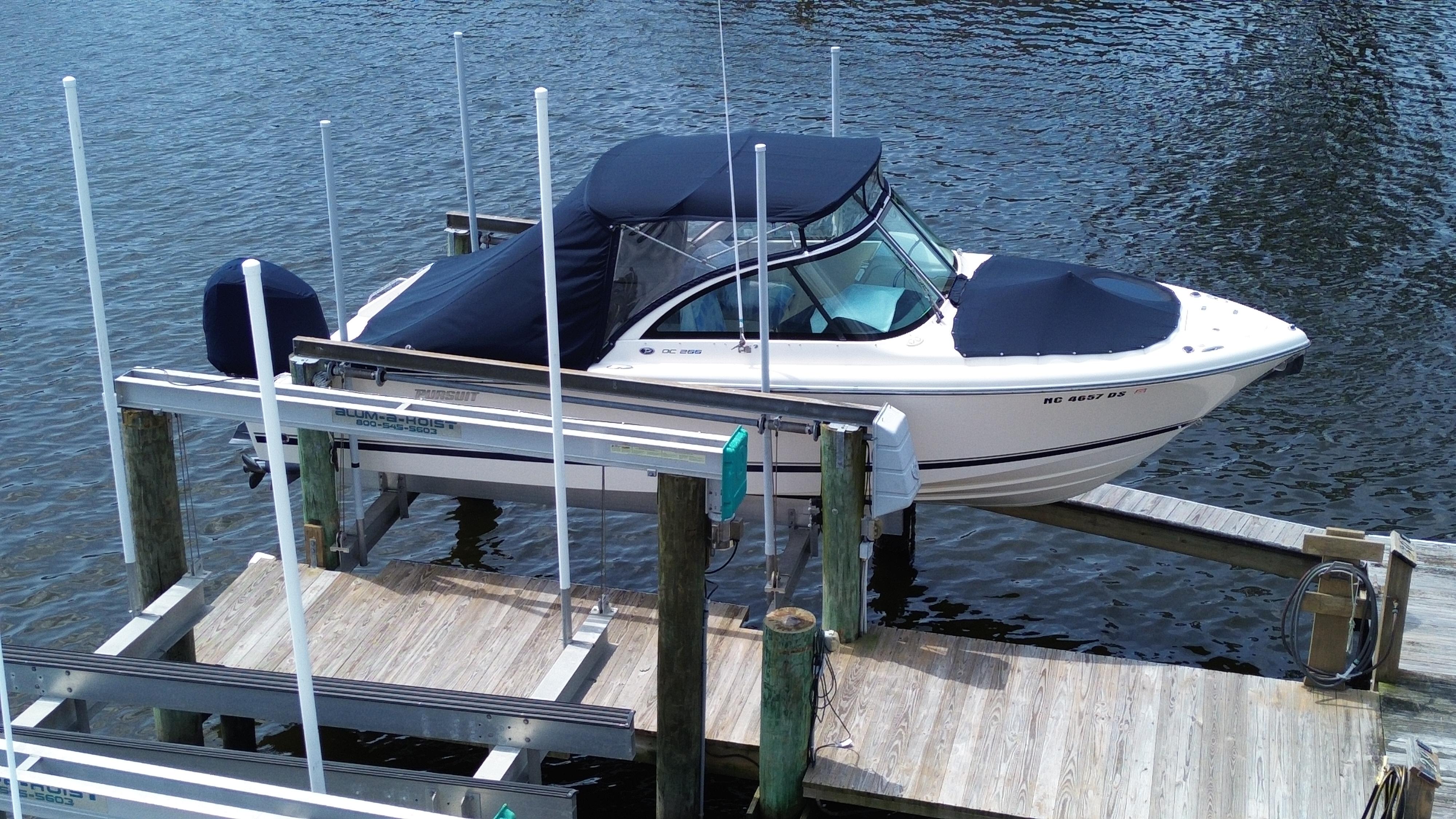 2011 Pursuit D 265 Dual Console