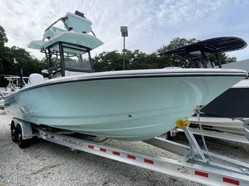 2023 Robalo 266 Cayman SD