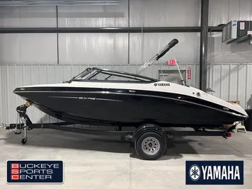 2024 Yamaha Boats SX195