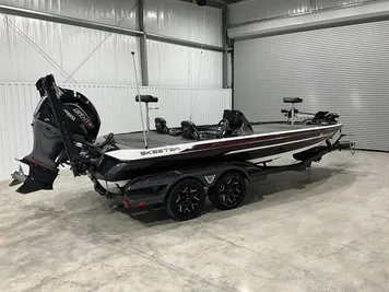 2022 Skeeter FXR21 Apex