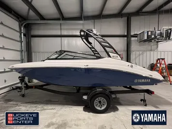 2024 Yamaha Boats 195S