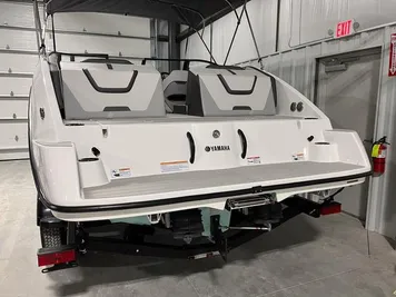 2024 Yamaha Boats SX220