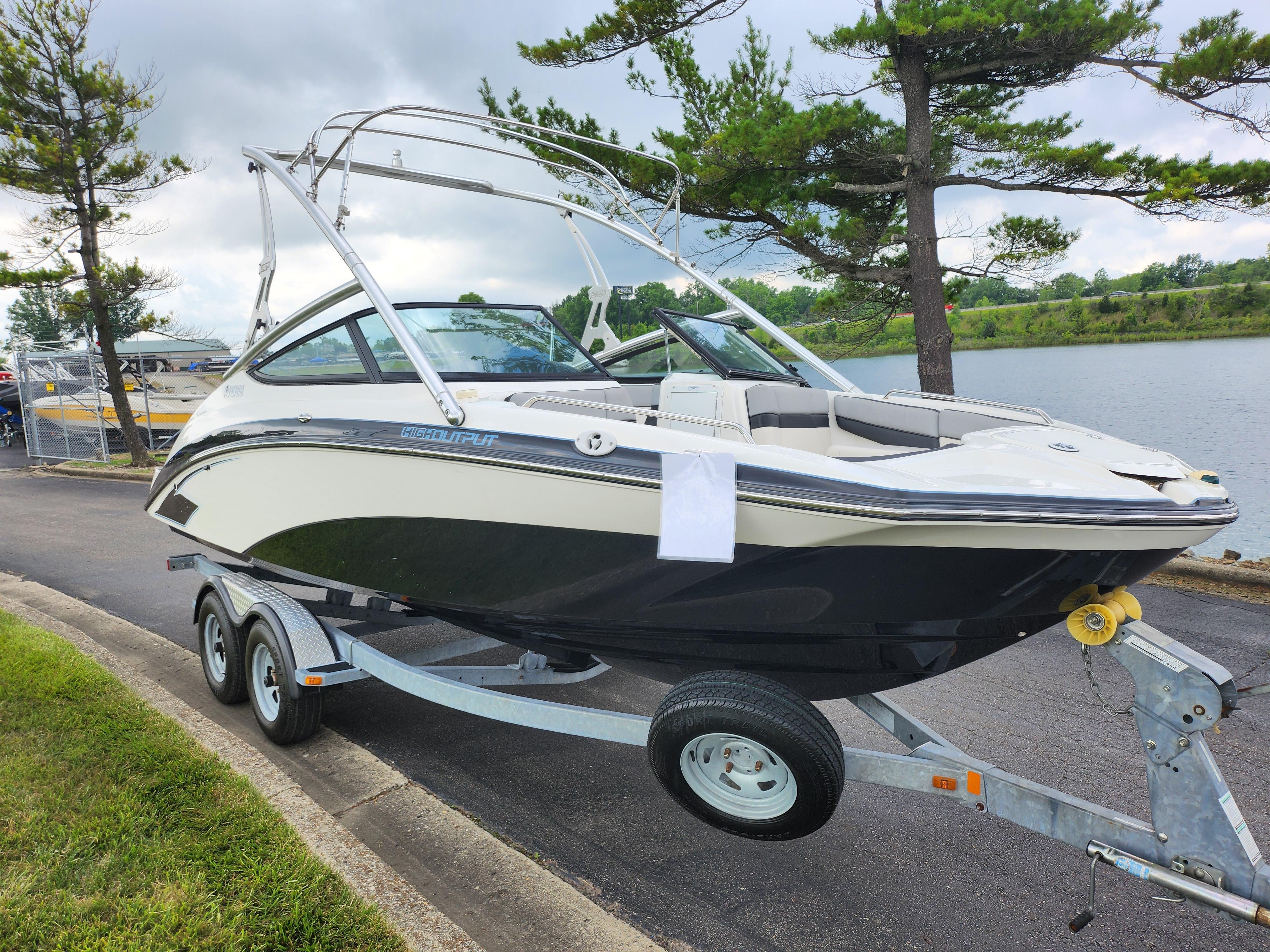 Used 2013 Yamaha Boats 212X, 46219 Indianapolis - Boat Trader