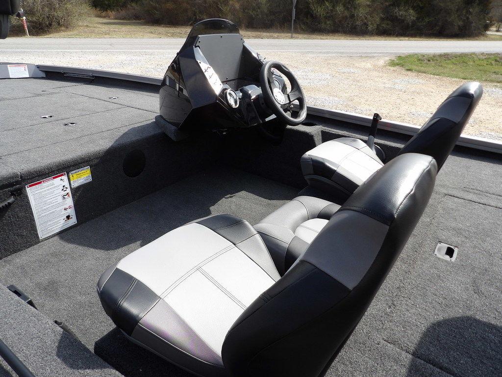 New 2024 Crestliner XFC 189, 65724 Pittsburg - Boat Trader