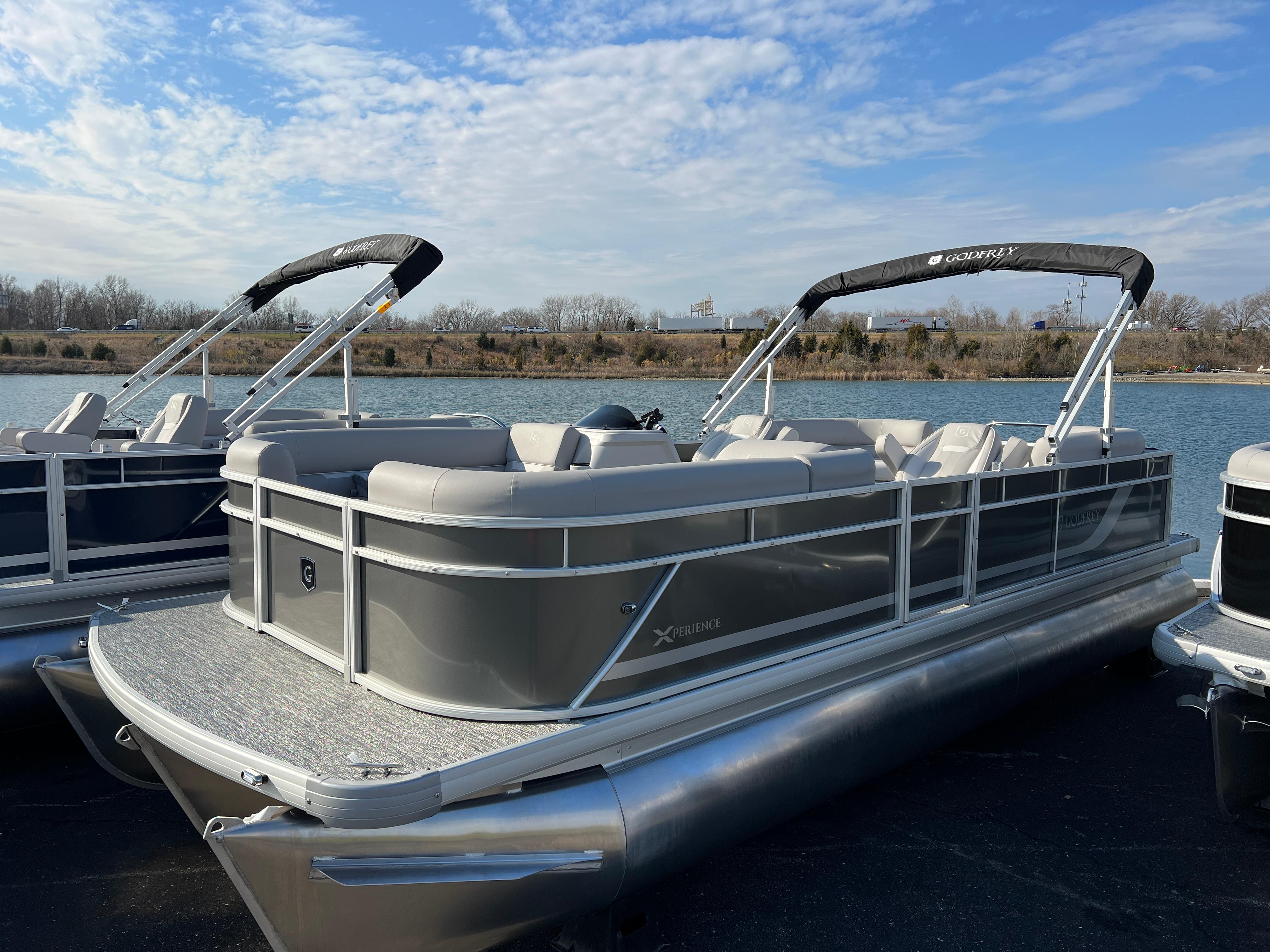 New 2024 Godfrey Xperience 2286 SBX 46219 Indianapolis Boat Trader   9123583 20231120145153822 1 XLARGE 