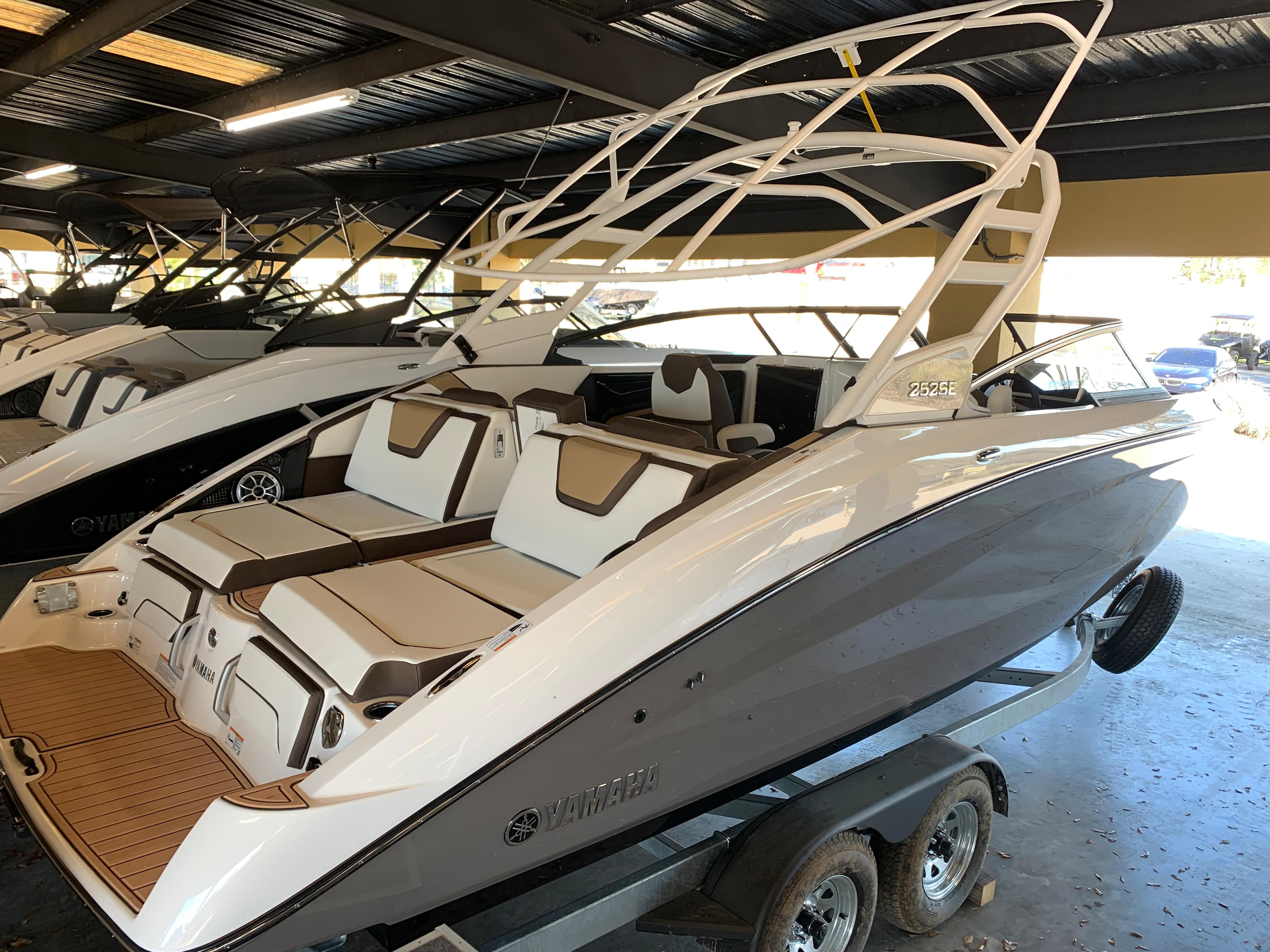 New 2023 Yamaha Boats 252se 32244 Jacksonville Boat Trader 1483