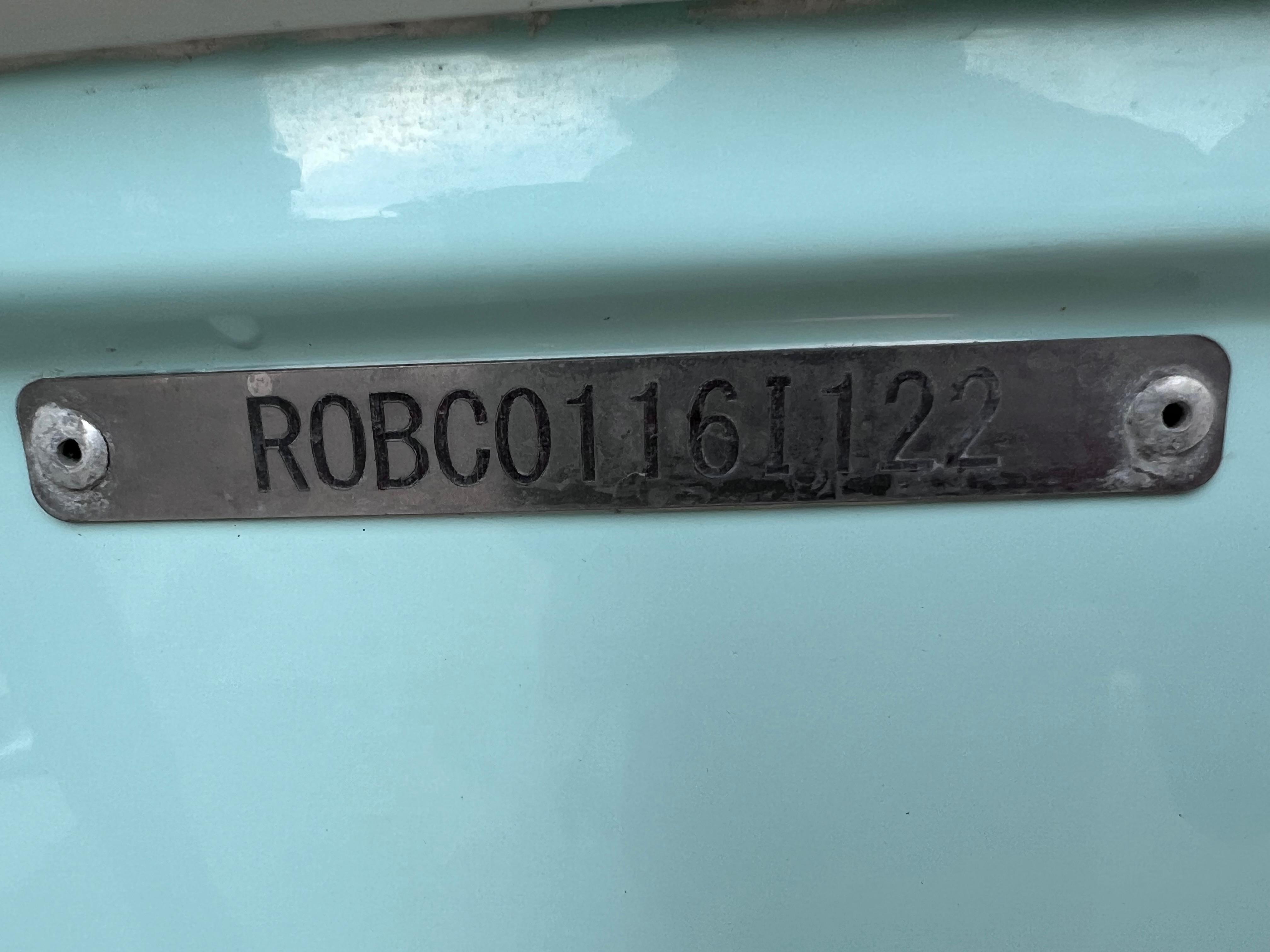 2022 Robalo R200 Center Console