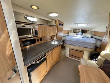 2006 Sea Ray 320 Sundancer