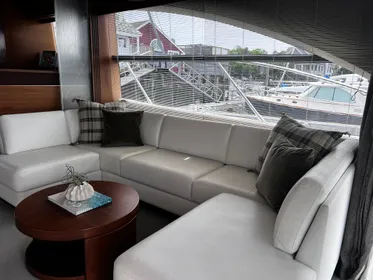 2015 Princess 60