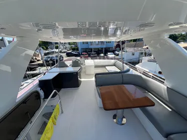 2015 Princess 60