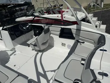 2024 Yamaha Boats AR190