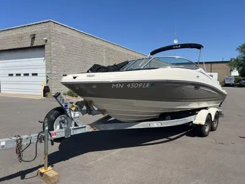 2007 Sea Ray 210 Select