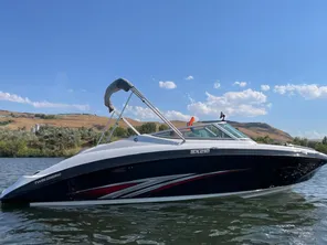 2015 Yamaha Boats SX210