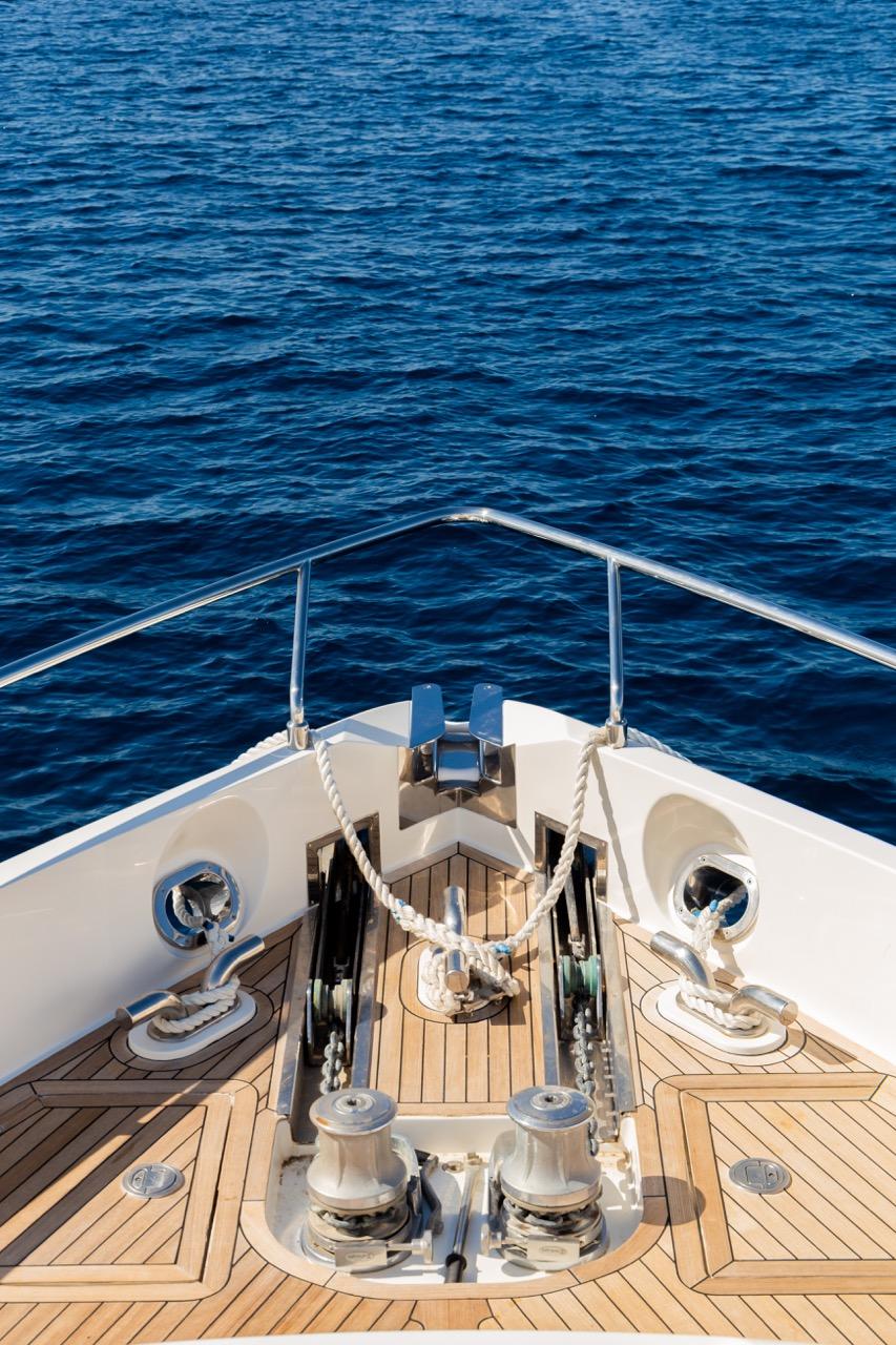 2013 Ferretti Yachts 720