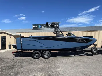 2022 Axis Wake Research T250