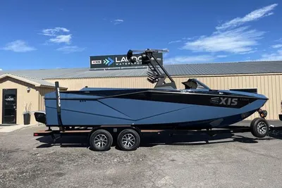 2022 Axis Wake Research T250