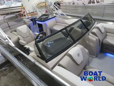 2024 Tahoe LTZ 2385 Elite Cruise Windshield Tritoon Pontoon &