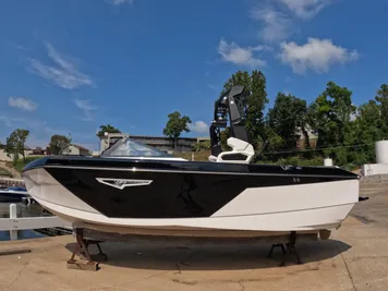 2023 Nautique Super Air Nautique S23