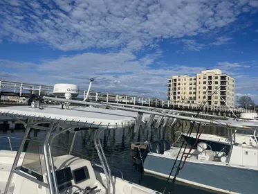 2005 Cobia 314 Center Console