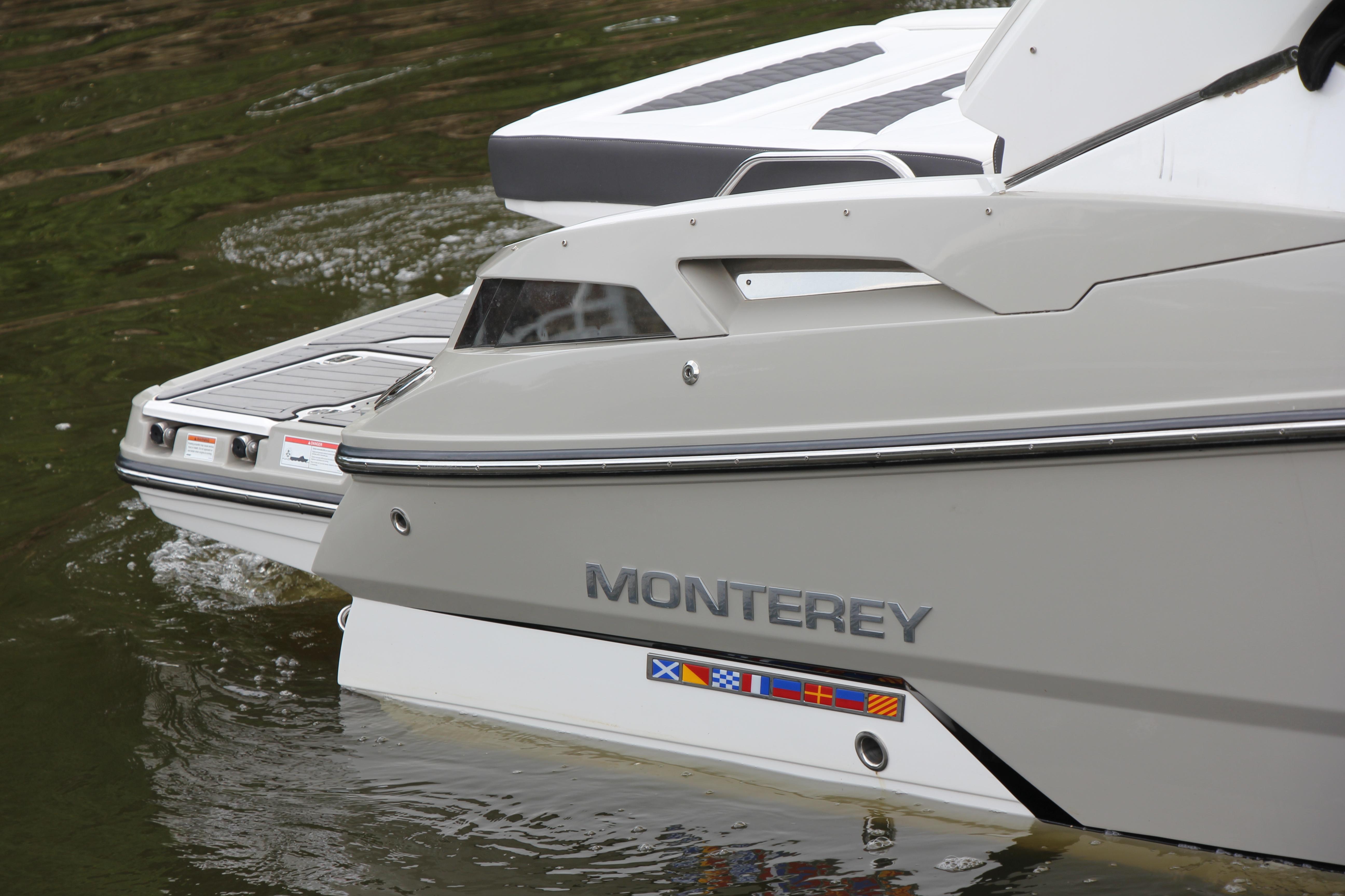 2021 Monterey 298 Ss