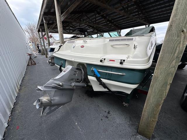 2002 Caravelle Powerboats 186FS