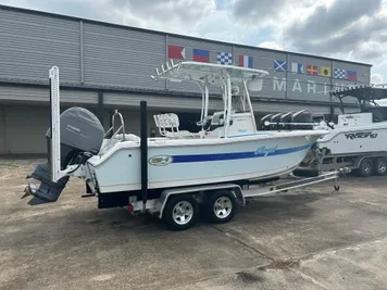 2016 Sea Hunt 211 Ultra