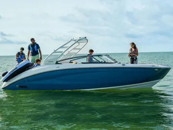 2024 Yamaha Boats 252S