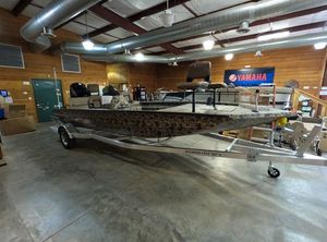2022 Excel Boats Catfish Pro 21' Side Console
