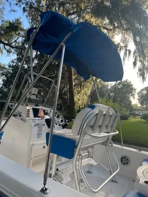 2018 Robalo 206 Cayman