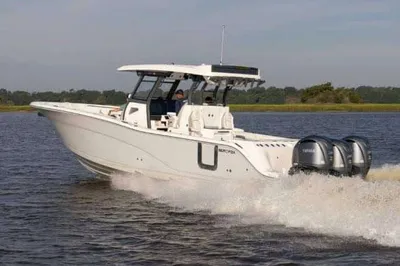 2025 Sea Fox 368 Commander