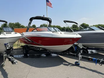 2023 Bayliner VR5 Bowrider