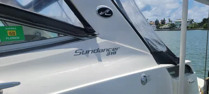 2015 Sea Ray 310 Sundancer