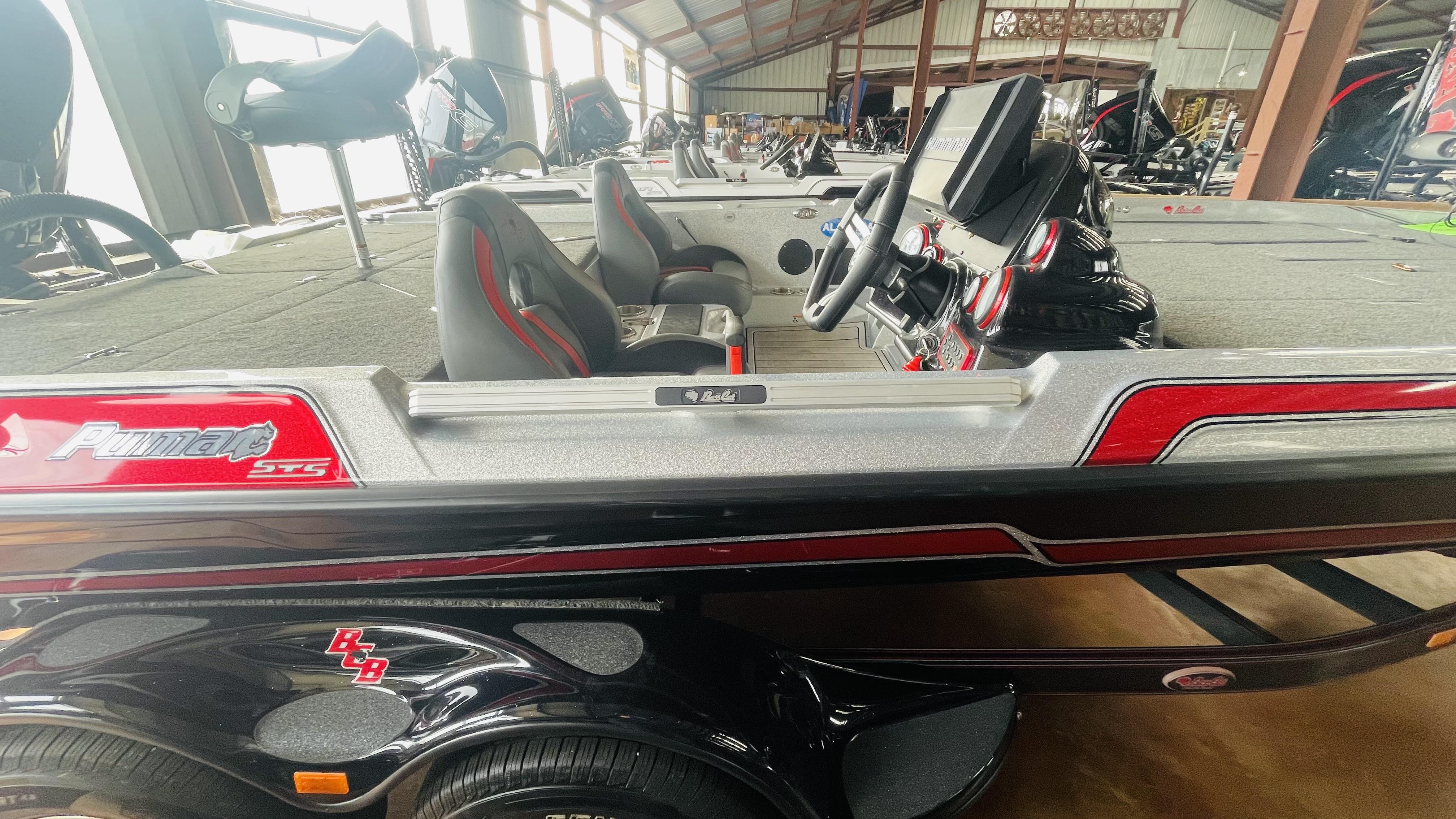 2022 Bass Cat Boats Puma STS