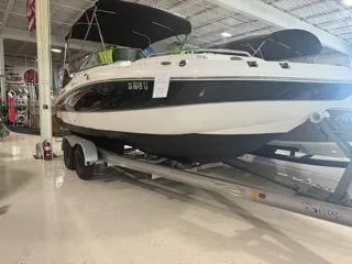 2012 Hurricane Sun Deck 2200