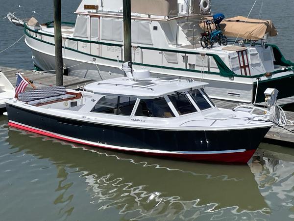 Used 1972 Bertram 31 Sedan Hardtop Cruiser, 29901 Beaufort - Boat Trader