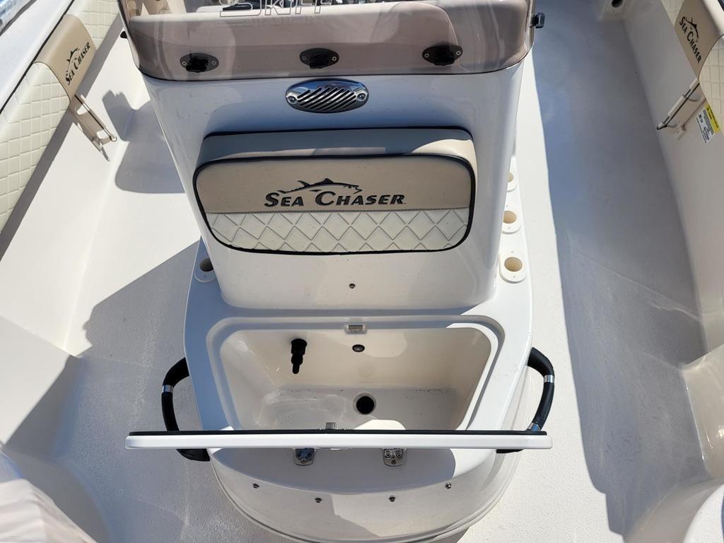 2022 Sea Chaser 21 LX