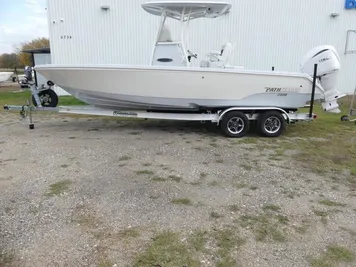 2024 Pathfinder 2400 Open