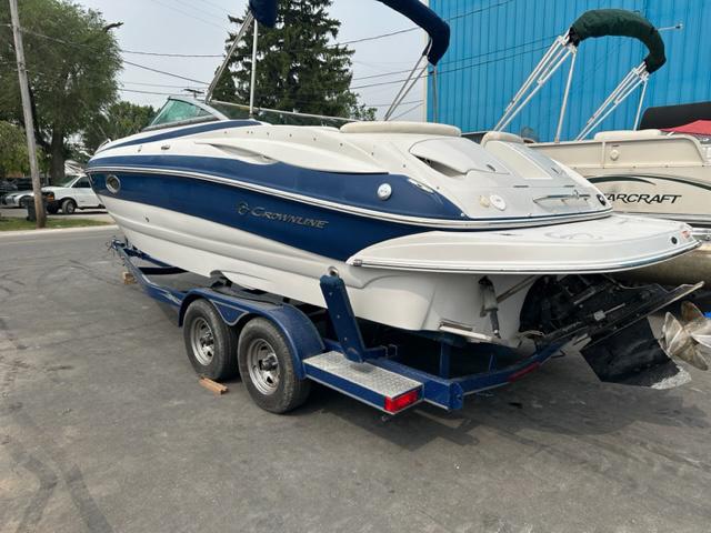 Used 2009 Crownline Bowrider 240 LS, 43046 MILLERSPORT - Boat Trader