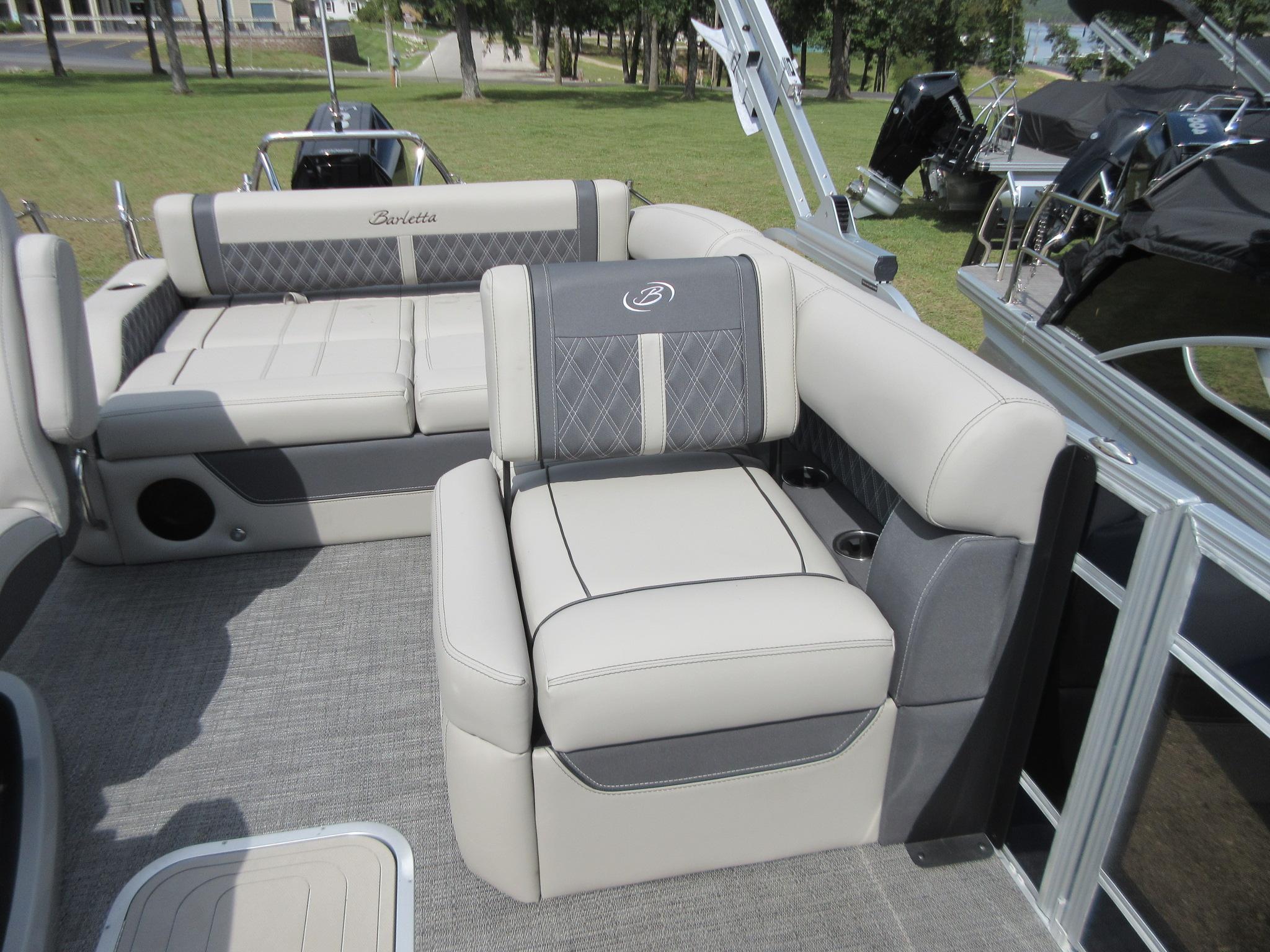 New 2024 Barletta LUSSO 25U, 65686 Kimberling City - Boat Trader