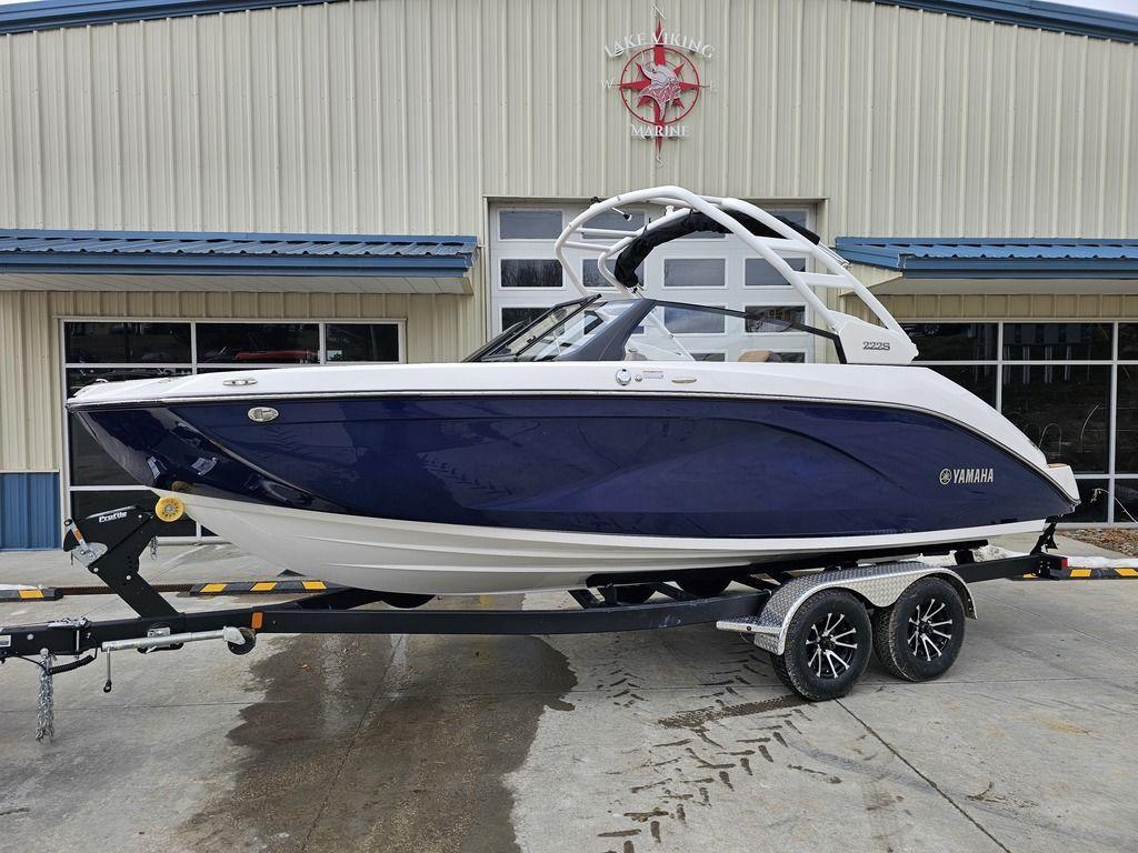 2024 Yamaha Boats 222S
