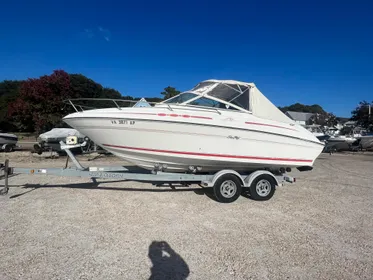 1996 Sea Ray 215 Express Cruiser