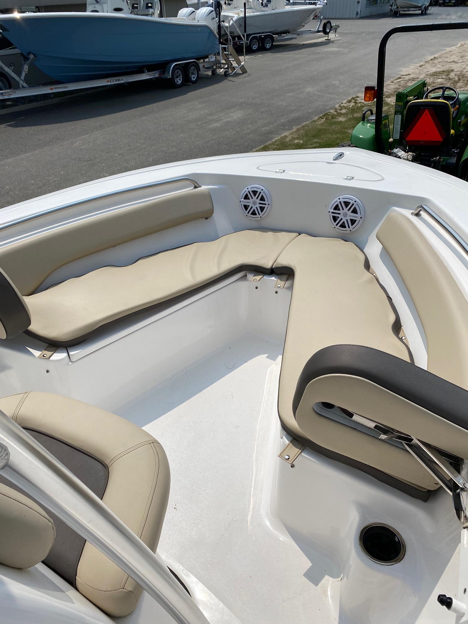 Used 2019 Tidewater Adventure 198, 23601 Gloucester - Boat Trader