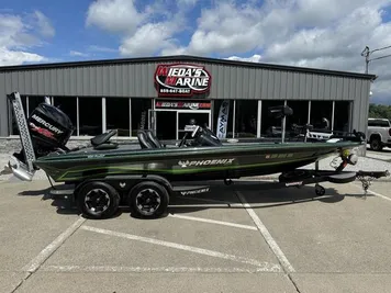 2017 Phoenix Bass Boats 920 Pro XP