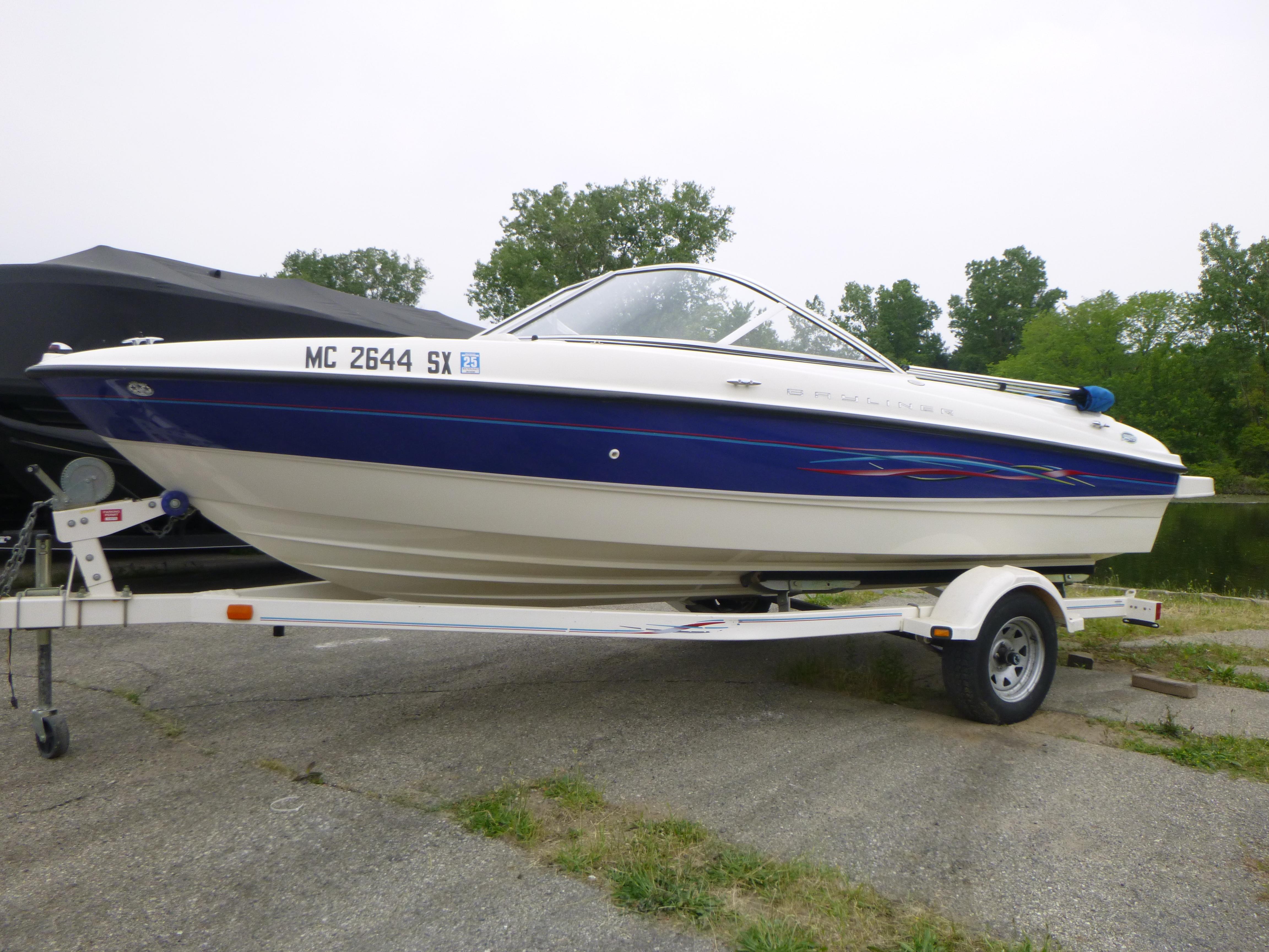 Used 2006 Bayliner 185 Bowrider, 48821 Lansing - Boat Trader