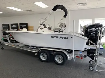 2023 Sea Pro 199 Center Console