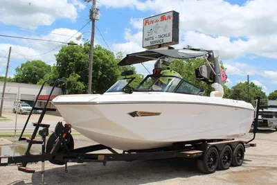 2023 Nautique Super Air Nautique G23