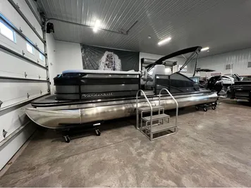 2023 Vanderbilt Luxury Pontoons 700 T