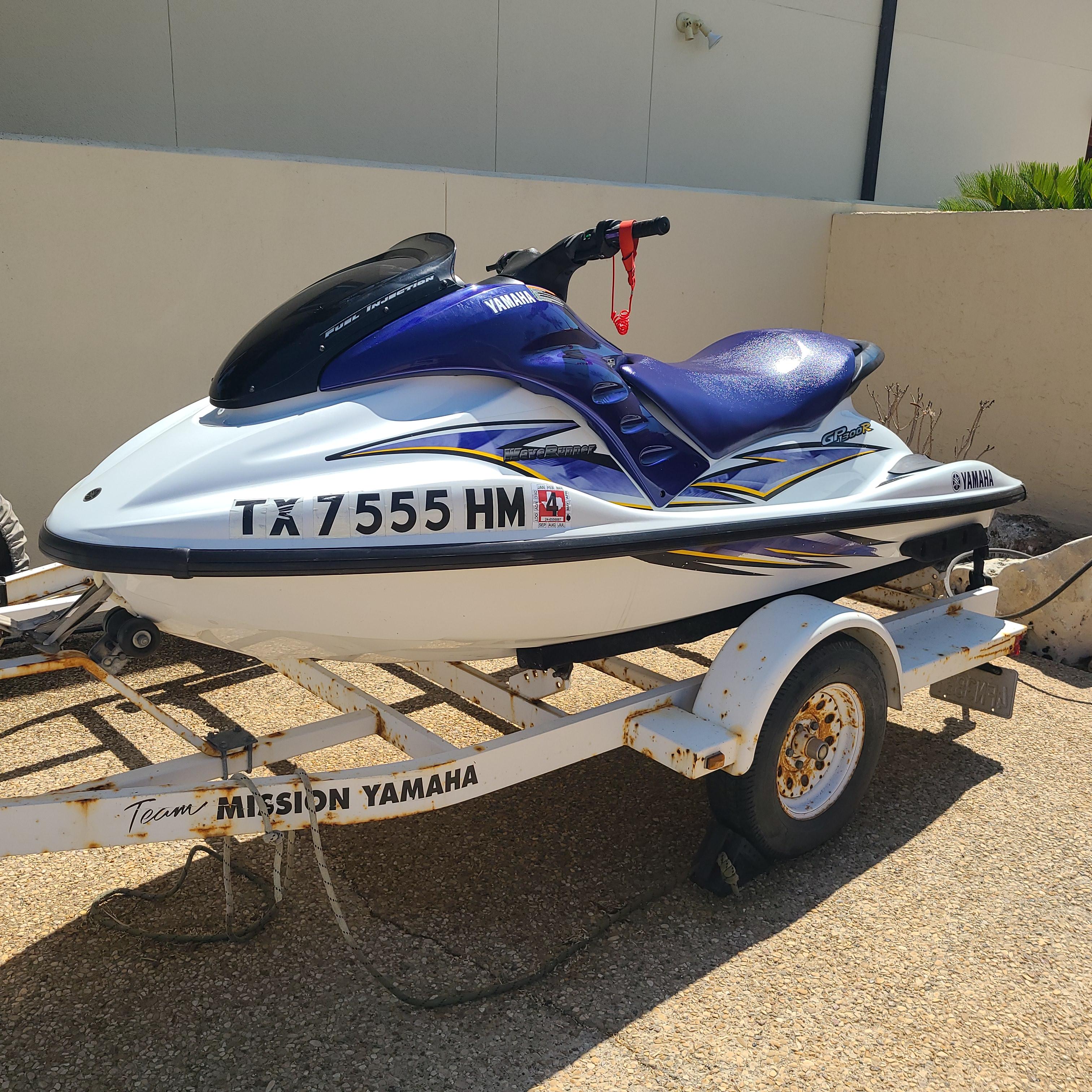 used-2004-yamaha-waverunner-gp1300r-78418-corpus-christi-boat-trader