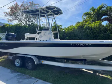 2013 NauticStar 2200 Sport